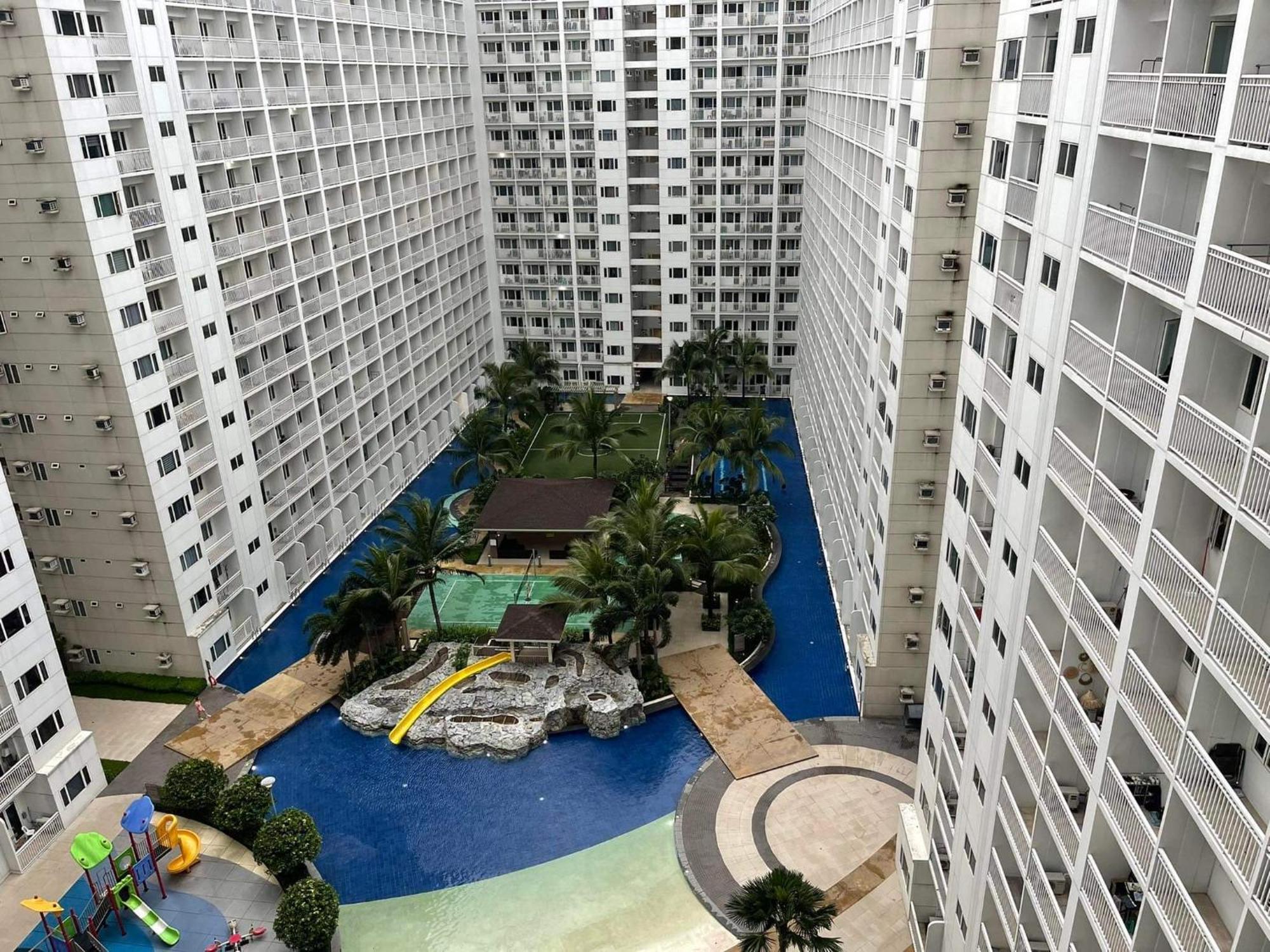 Shore 1 & 3 Residences Moa 1Br With Balcony By Darpm Manila Exterior photo
